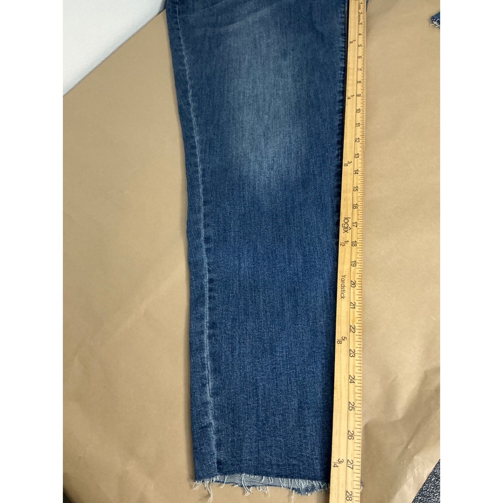 Forever 21+ Mom Jeans 14 High Rise  Blue Denim Raw Hem Basic Minimalist Stretch‎ - Picture 6 of 11